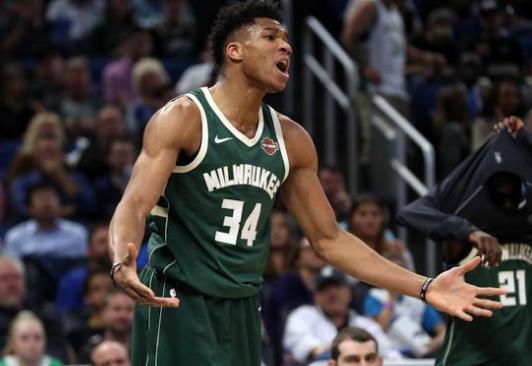 少无谓犯规 少无谓犯规